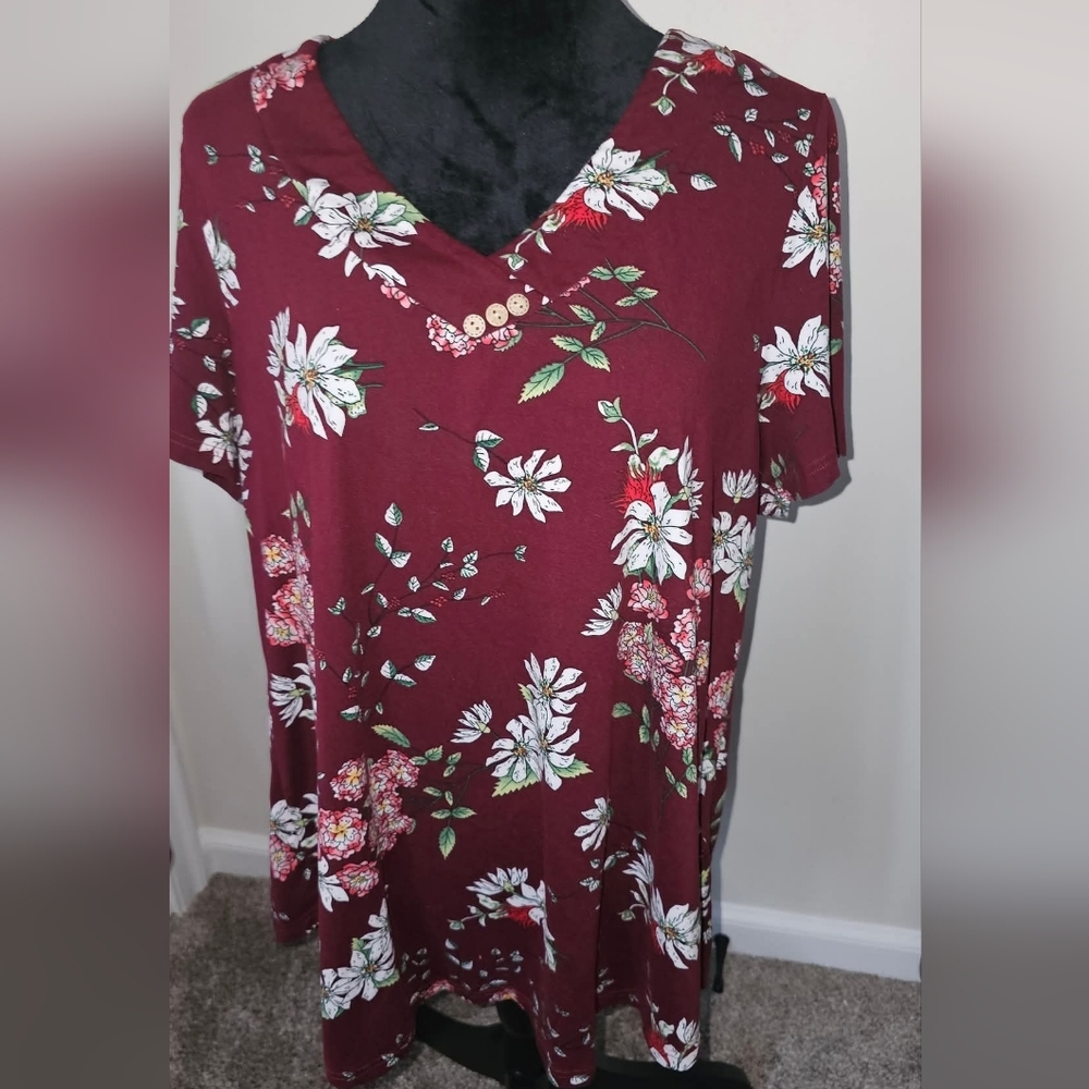 Folunsi Womens Plus Size 2X Fliral Shirt Flower Top